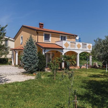 Nice Apartment In Kastel With Kitchen Kaštel Exterior foto