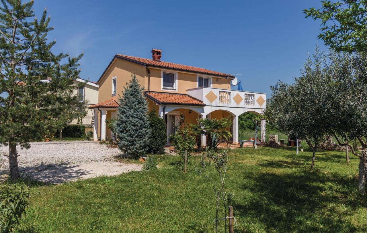 Nice Apartment In Kastel With Kitchen Kaštel Exterior foto
